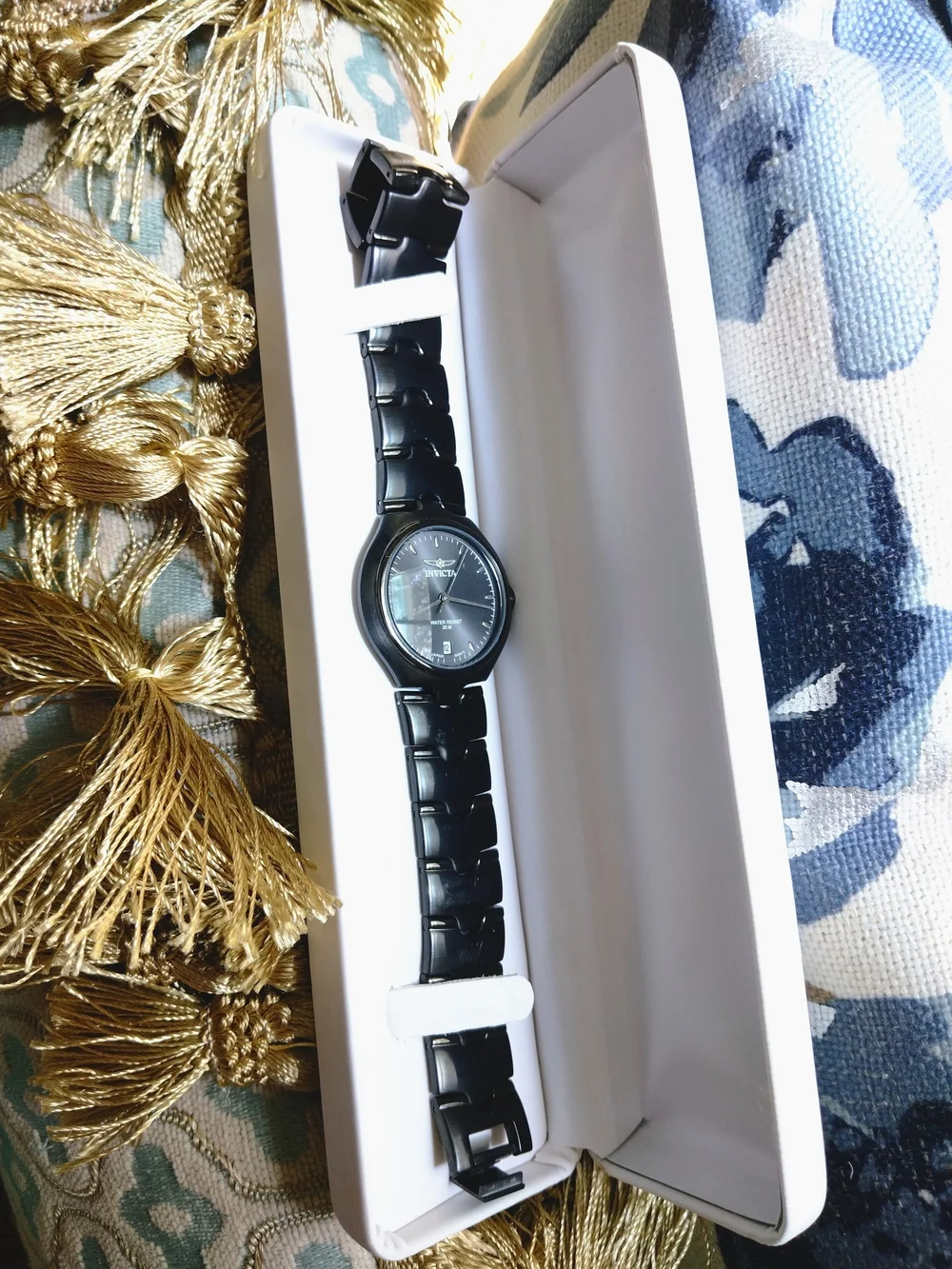 Invicta Men's Black Stainless Steel Watch - Sleek Classic Design